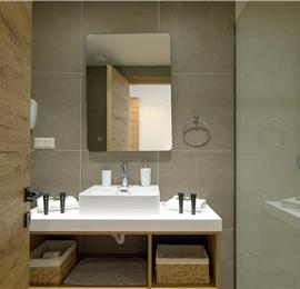 3 bedroom villa with pool & seaview, near Acharavi, sleeps 6